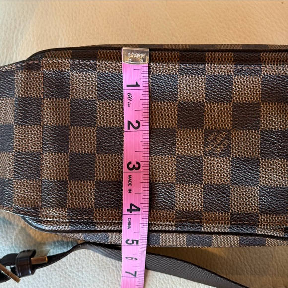 🎯SOLD🎯 Louis Vuitton's Geronimos Damier Cross Body Bag Authentic - Picture 12 of 16